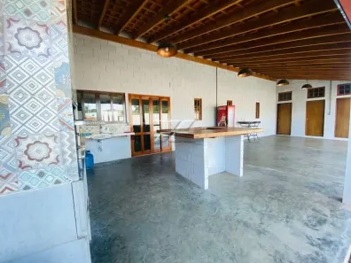 Fazenda/Sítio com 5 Quartos à venda, 352m² no Nova Analândia, Analândia