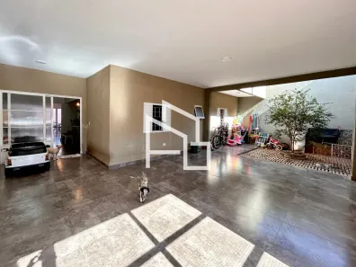 Casa com 3 Quartos à venda, 140m² no Conjunto Fabiana, Goiânia