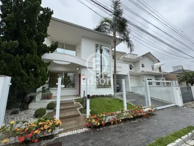 Casa com 3 Quartos à venda, 192m² no Pedra Branca, Palhoça