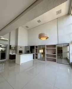 Apartamento com 4 Quartos para alugar, 242m² no Jardim Goiás, Goiânia