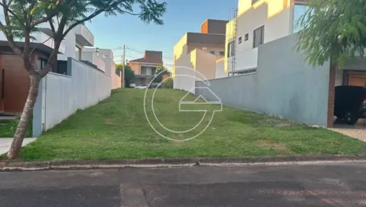 Lote/Terreno à venda, 250m² no Centro, Marília