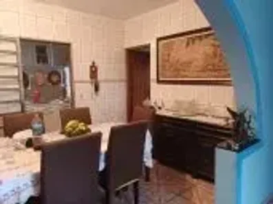 Casa com 3 Quartos à venda, 250m² no Parque Novo Horizonte, São José dos Campos