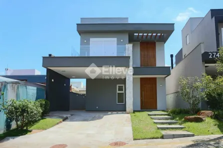 Casa com 3 Quartos à venda, 197m² no Centro, Gravataí