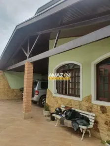 Sobrado com 3 Quartos à venda, 300m² no Campos Elíseos, Taubaté