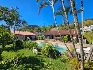 Casa com 3 Quartos à venda, 212m² no Parque Jardim da Serra, Juiz de Fora
