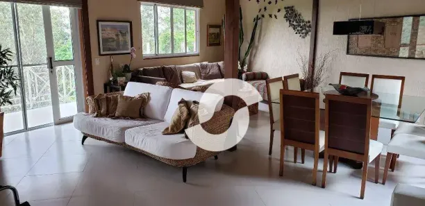 Casa de Condomínio com 6 Quartos à venda, 300m² no Largo da Batalha, Niterói