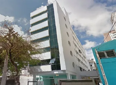 Sala Comercial à venda, 31m² no Menino Deus, Porto Alegre