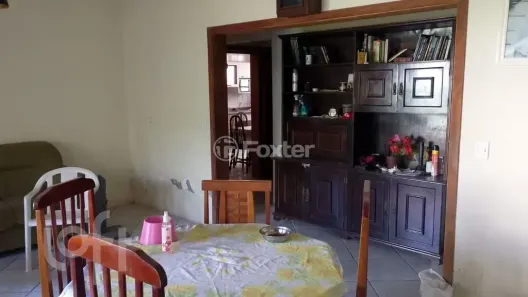 Casa com 3 Quartos à venda, 300m² no Passo da Areia, Porto Alegre