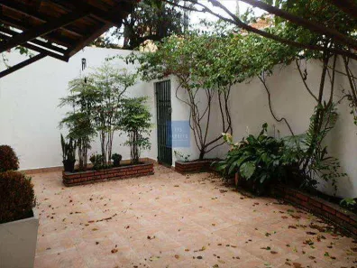 Casa com 3 Quartos para alugar, 150m² no Vila Mariana, São Paulo