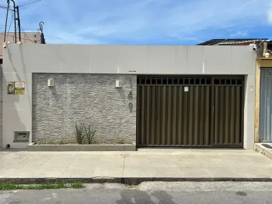 Casa com 3 Quartos à venda, 195m² no Prado, Maceió