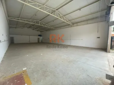 Galpão/Depósito/Armazém para alugar, 300m² no Parque Xangri-Lá, Contagem