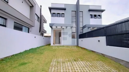 Casa com 3 Quartos à venda, 127m² no Carianos, Florianópolis