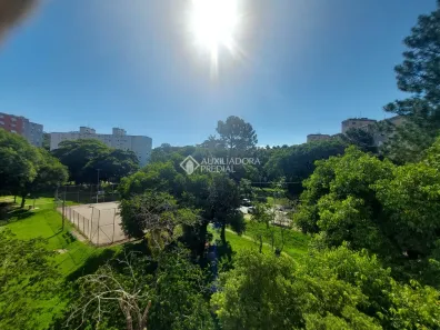 Apartamento com 2 Quartos à venda, 60m² no Jardim Sabará, Porto Alegre