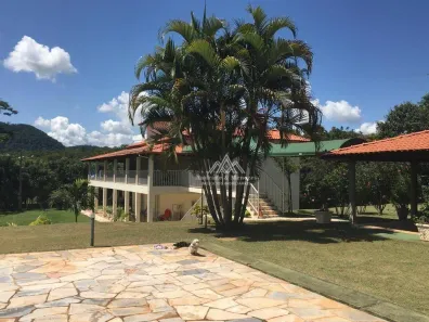 Fazenda/Sítio com 6 Quartos à venda, 10m² no , Sacramento