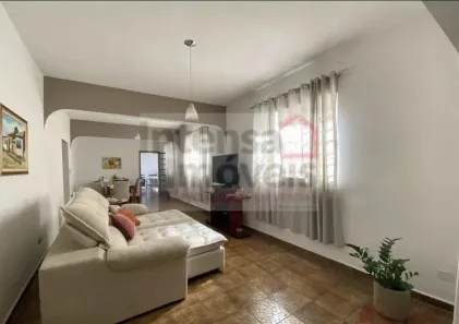 Casa com 3 Quartos à venda, 155m² no Centro, Taubaté