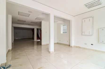 Ponto Comercial para alugar, 140m² no Santo Amaro, São Paulo