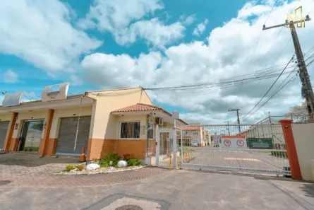 Casa de Condomínio com 3 Quartos para alugar, 100m² no Harmonia, Canoas