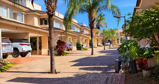 Casa de Condomínio com 4 Quartos à venda, 190m² no Parque Amazônia, Goiânia