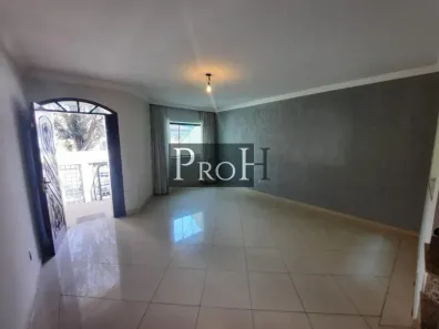 Sobrado com 3 Quartos à venda, 220m² no Jardim Las Vegas, Santo André