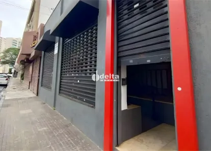 Ponto Comercial para alugar, 200m² no Centro, Uberlândia