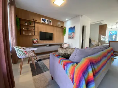 Casa de Condomínio com 2 Quartos para alugar, 121m² no Zona Nova, Capão da Canoa