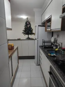 Apartamento com 2 Quartos à venda, 52m² no Vila Santa Terezinha, Carapicuíba