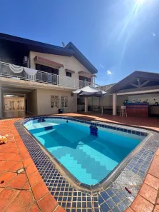Sobrado com 3 Quartos à venda, 300m² no Jardim Bandeirantes, Mogi Guaçu