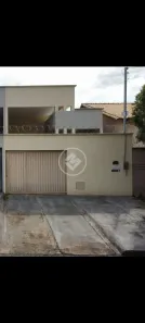 Casa com 3 Quartos à venda, 180m² no , Hidrolândia