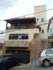 Casa com 4 Quartos à venda, 282m² no Centro, Juiz de Fora