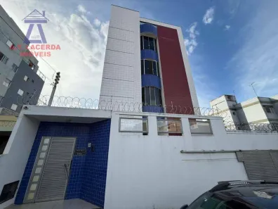Apartamento com 2 Quartos para alugar, 80m² no São José, Montes Claros