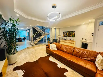 Sobrado com 3 Quartos à venda, 350m² no Vila Amélia, São Paulo