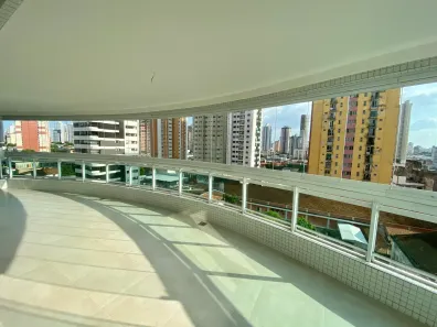 Apartamento com 3 Quartos para venda ou aluguel, 200m² no Umarizal, Belém