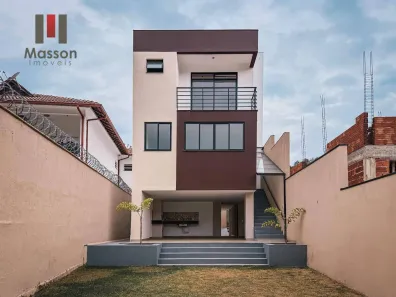Casa com 3 Quartos à venda, 160m² no Novo Horizonte, Juiz de Fora