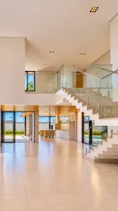 Sobrado com 5 Quartos à venda, 480m² no Jardins Munique, Goiânia