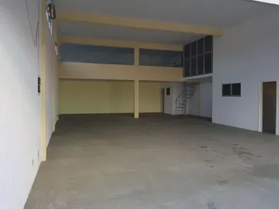 Ponto Comercial para alugar, 200m² no Jardim Pereira Leite, São Paulo
