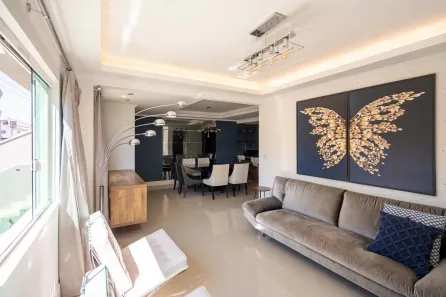 Sobrado com 4 Quartos à venda, 290m² no Portão, Curitiba