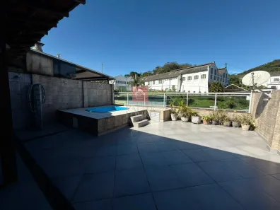 Apartamento com 2 Quartos à venda, 90m² no Bingen, Petrópolis