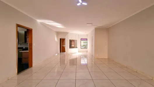 Casa com 3 Quartos para alugar, 283m² no Ribeirânia, Ribeirão Preto