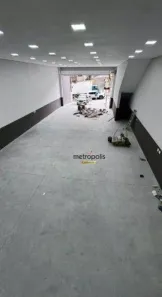 Sala Comercial para alugar, 300m² no Vila Metalúrgica, Santo André