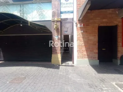 Sala Comercial para alugar, 16m² no Fundinho, Uberlândia