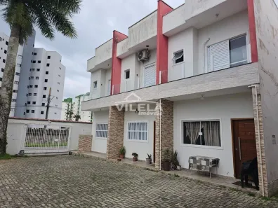 Casa de Condomínio com 2 Quartos para alugar, 76m² no Parque Balneário Poiares, Caraguatatuba