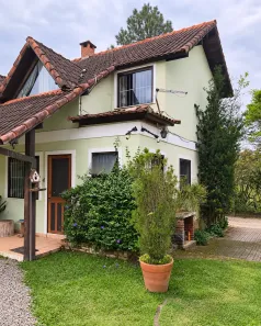 Casa com 2 Quartos à venda, 74m² no Jardim Martinelli (Penedo), Itatiaia