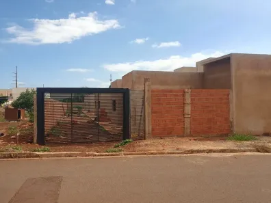 Casa de Condomínio com 3 Quartos à venda, 80m² no São Francisco, Campo Grande