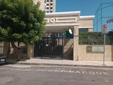 Apartamento com 3 Quartos para alugar, 68m² no Centro, Fortaleza