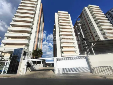 Apartamento com 3 Quartos para alugar, 83m² no Cristo Rei, Teresina