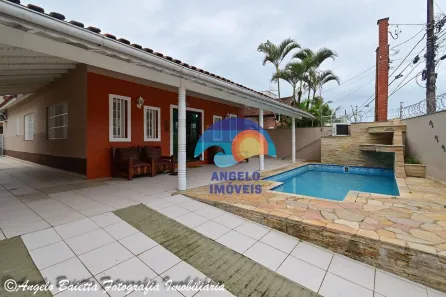Casa com 3 Quartos à venda, 180m² no Bal Stella Maris, Peruíbe