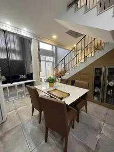 Sobrado com 3 Quartos para alugar, 660m² no Igara, Canoas