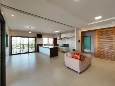 Casa com 4 Quartos para alugar, 1080m² no Santa Isabel, Teresina