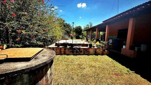 Imóvel Comercial com 3 Quartos à venda, 450m² no Jundiaquara, Araçoiaba da Serra