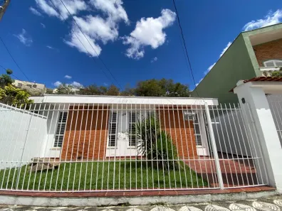 Casa com 3 Quartos à venda, 192m² no Vila Trujillo, Sorocaba